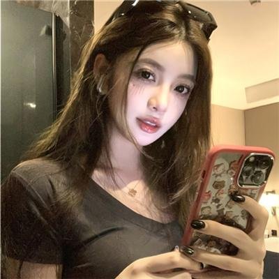 美国佬与他的后宫